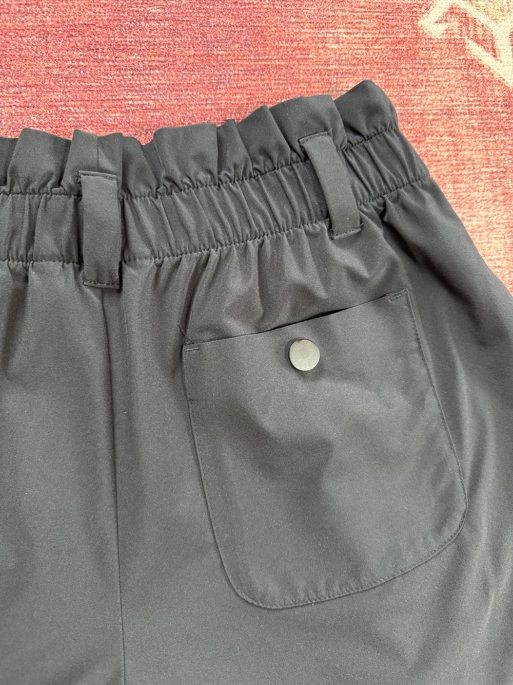 ATHLETA Paperbag Shorts Size 4 - Picture 8 of 9